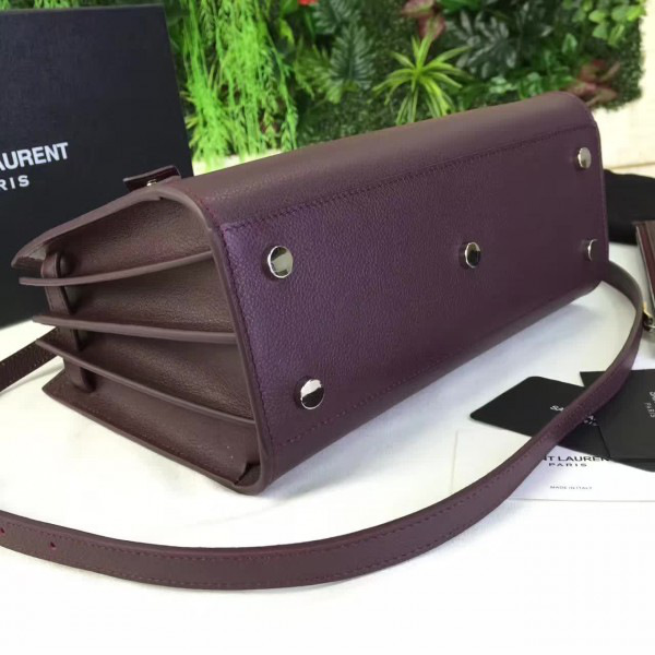 Y51 sac de jour grained leather 4916 26cm x 12.5cm x 20.5cm