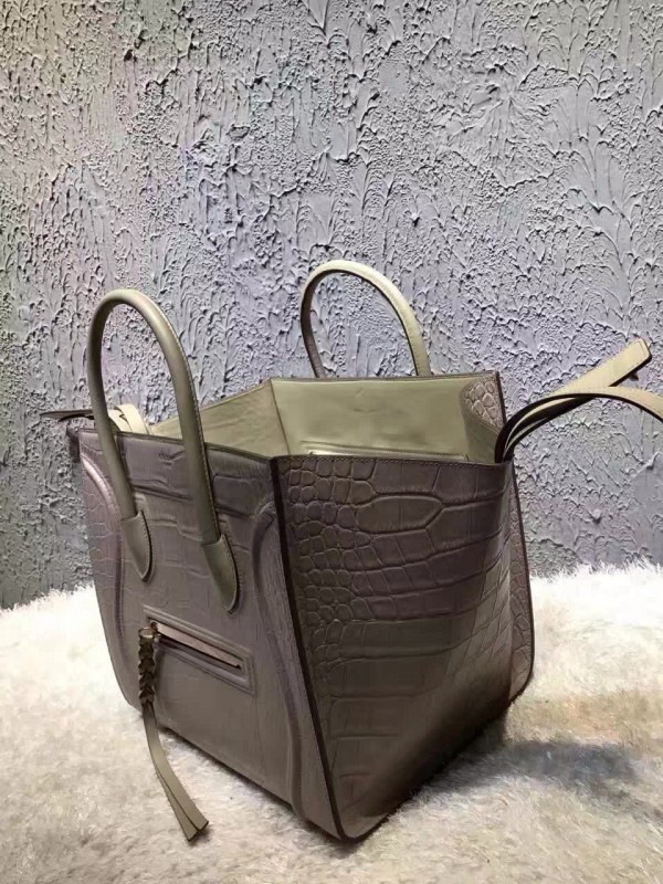 ce1i*e leather lu*gagee phanT0m z1103 30cm x 28cm x 24cm