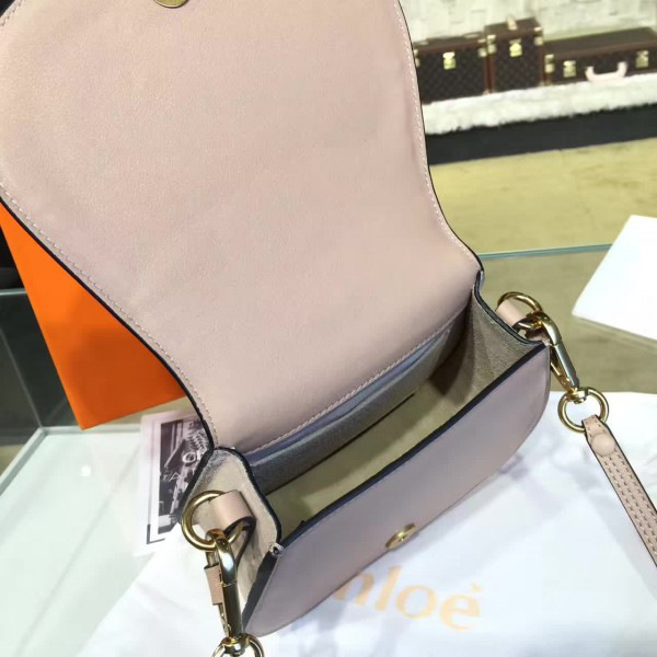 Ch10e leather nile z1336 19.5cm x 6.5cm x 16cm
