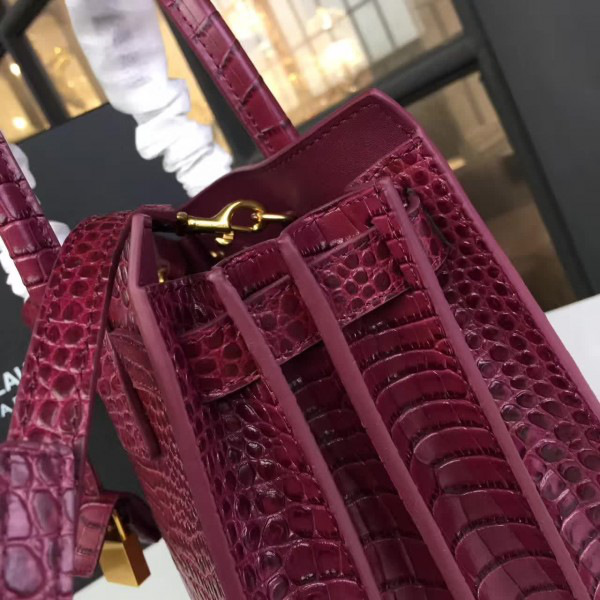 Y51 sac de jour crocodile embossed shiny leather cohotbag