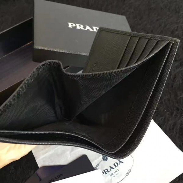Pra*a cortex wallet 4336