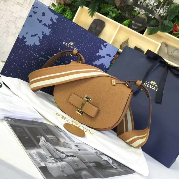 De1uavx calfskin mini le mutin saddle bag 1497 20cm x 7.5cm x 16cm