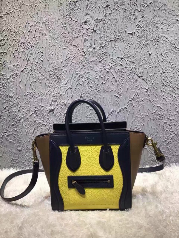 Bv*b*rry green shoulder bag 28cm x 12.5cm x 20.5cm