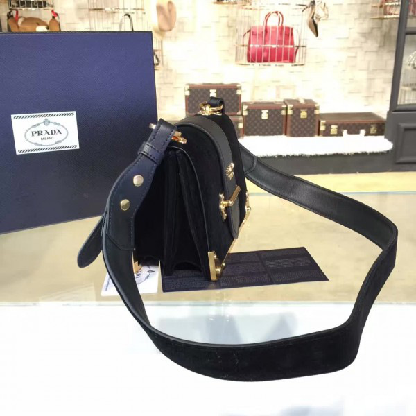 Pra*a velvet cahier bag black 4263 20cm x 14.5 cm x 7cm