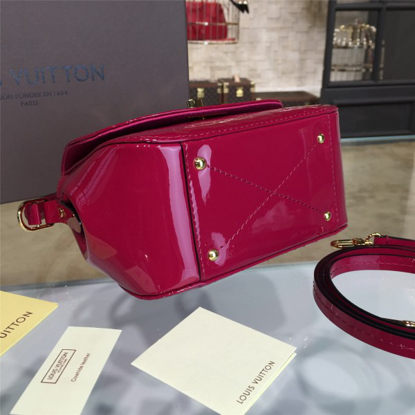 ce1i*e leather nano lU*gage z982 19.5cm x 9.5cm x 22cm