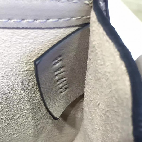 Ch10e leather nile z1331 19.5cm x 6.5cm x 16cm