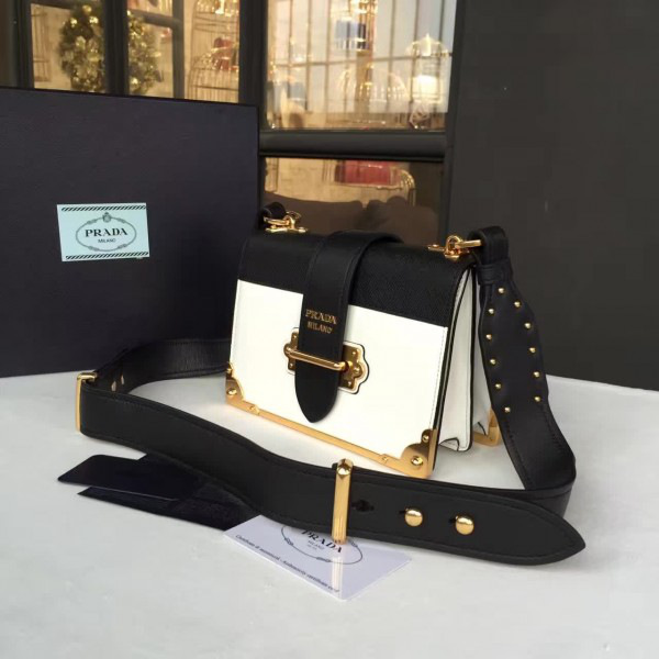 Pra*a cahier leather shoulder bag white 20cm x 9cm x14cm