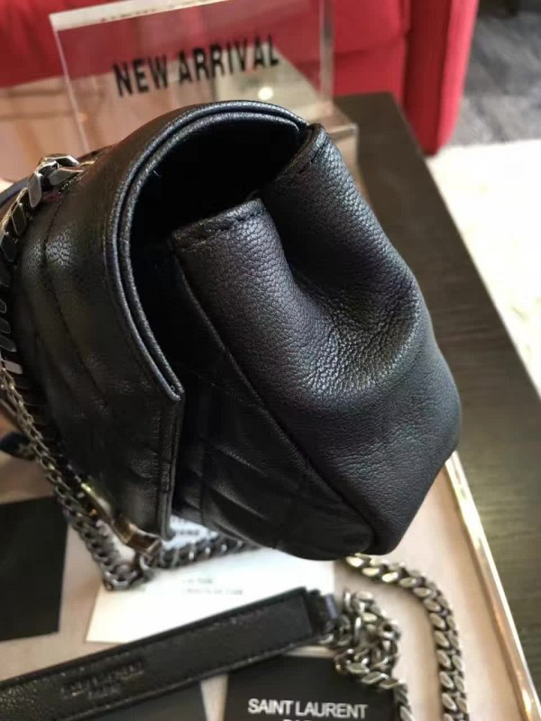 Y51 envelop satchel black 5124 18cm x 12cm x 4cm