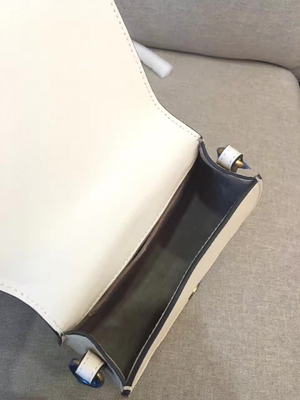 Ch10e leather nile z1333 19.5cm x 6.5cm x 16cm