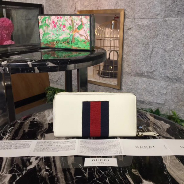 Gvc*1 wallet white 2509 19cmx2cmx10cm