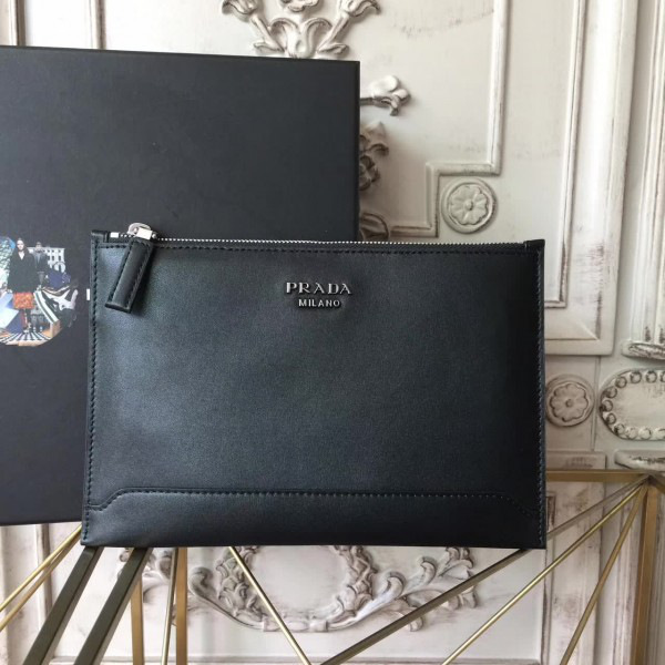 Pra*a leather clutch bag 4309 25.5cm x 1.5cm x 17.5cm