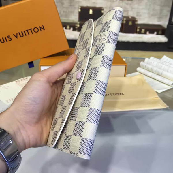 l0vis Vvtt0n emilie wallet cohotbag 3405