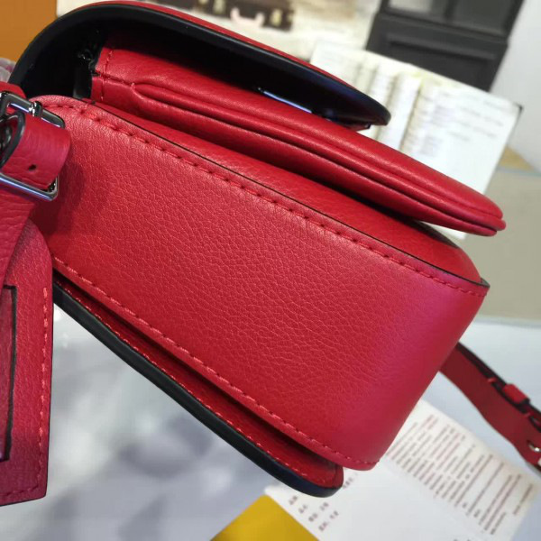 cohotbag l0vis vvtt0n neo u1u1enne red 3590