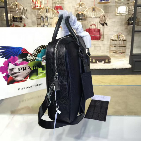 Pra*a leather briefcase 4202 25cm x 7cm x 15cm