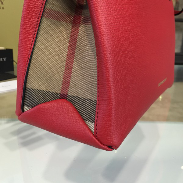 Bv*b*rry red shoulder bag 27cm x 11.5cm x 22cm