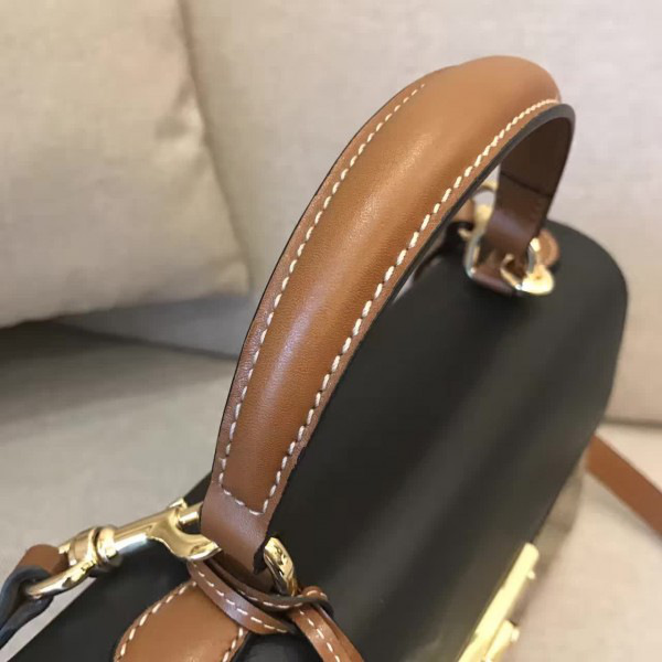 Gvc*1 gg leather padlock 2392 28cm x 19cm x 11cm