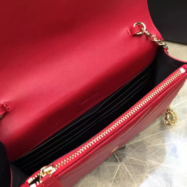 Y51 gold monogram college red  5072 19cm x 11.5cm x 4cm
