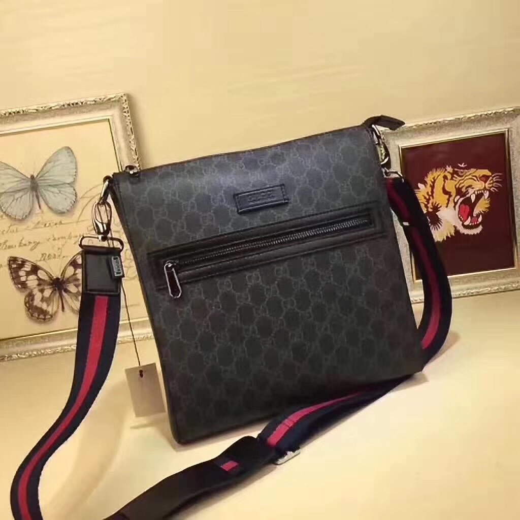 Gvc*1 gg svp*me messenger style 474137 k5rln 1095