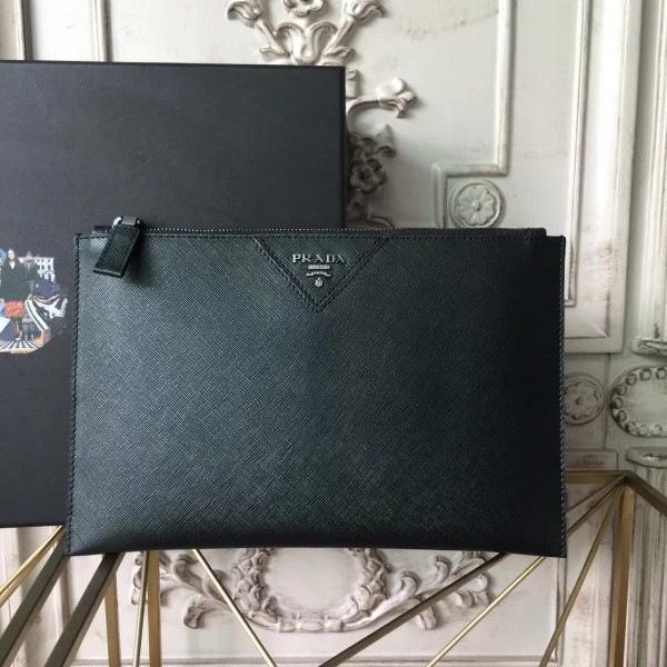Pra*a leather clutch bag 4315 28cm x 1.5cm x 18cm