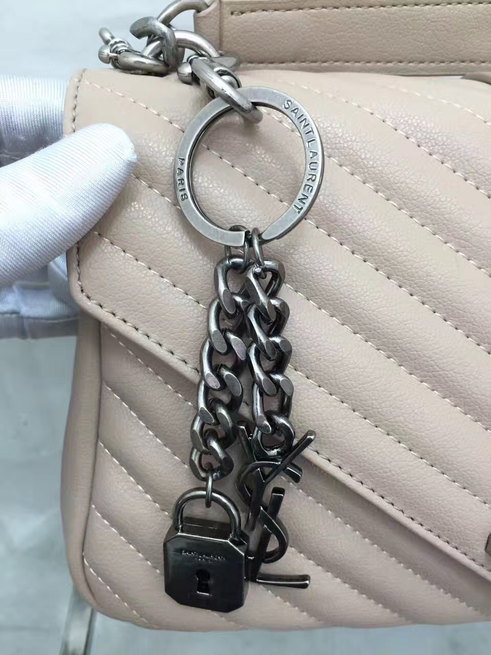 Y51 handbag 26608 apricot medium 24*20*8.5 cm