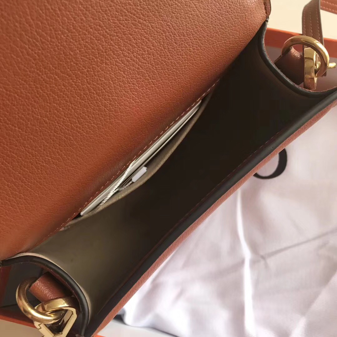 Croy handbag 123888 medium brown 21CM
