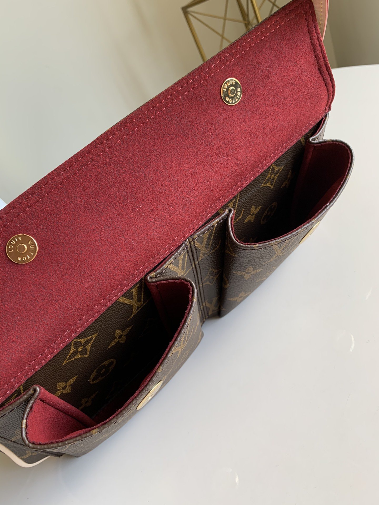 l0vis Vvtt0n vintage handbags 30x11x13cm