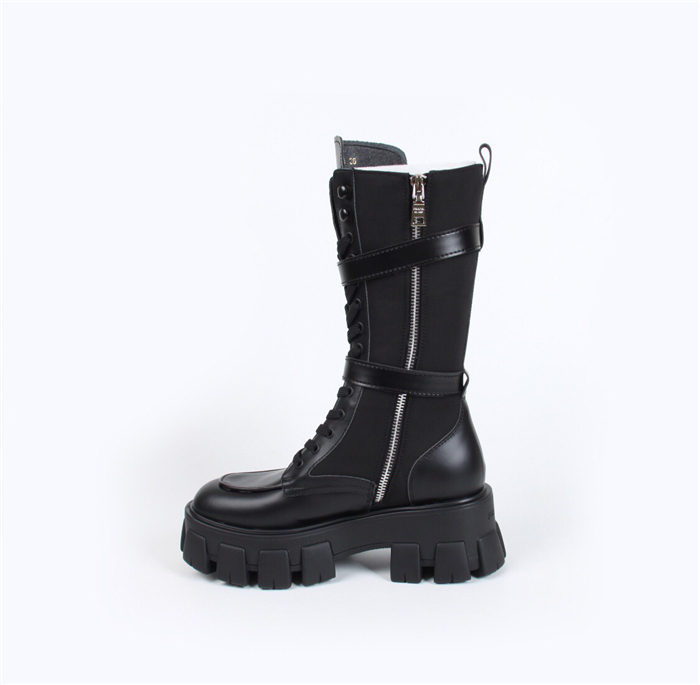 Pra*a boots