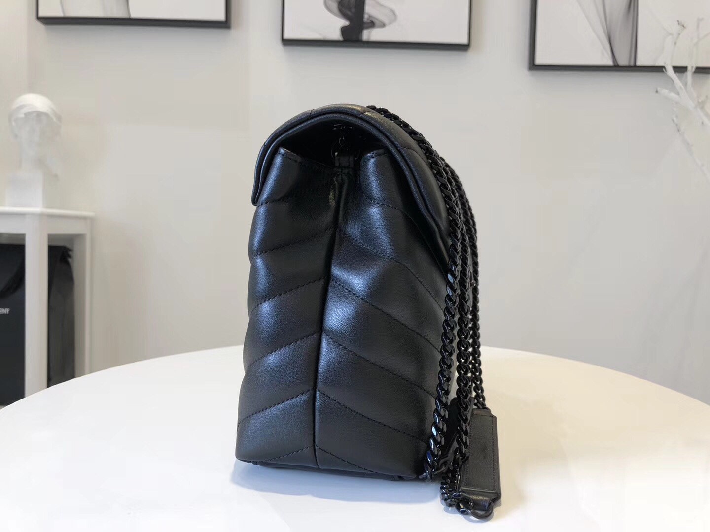 Y51 loulou bag 24cm
