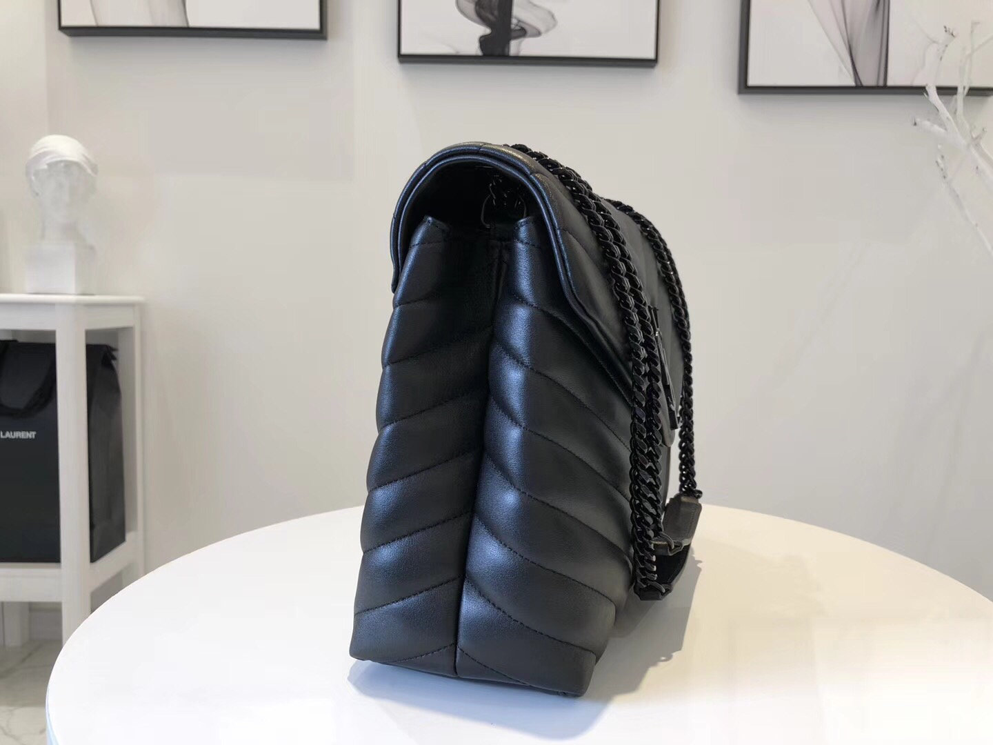 Y51 loulou bag black 32cm