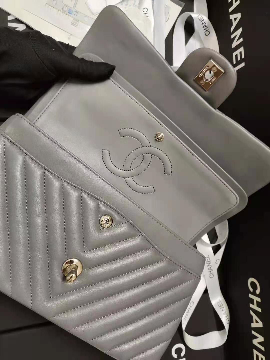 Ch**el lambskin chevron quilted 30cm flap bag grey with sliver hardware