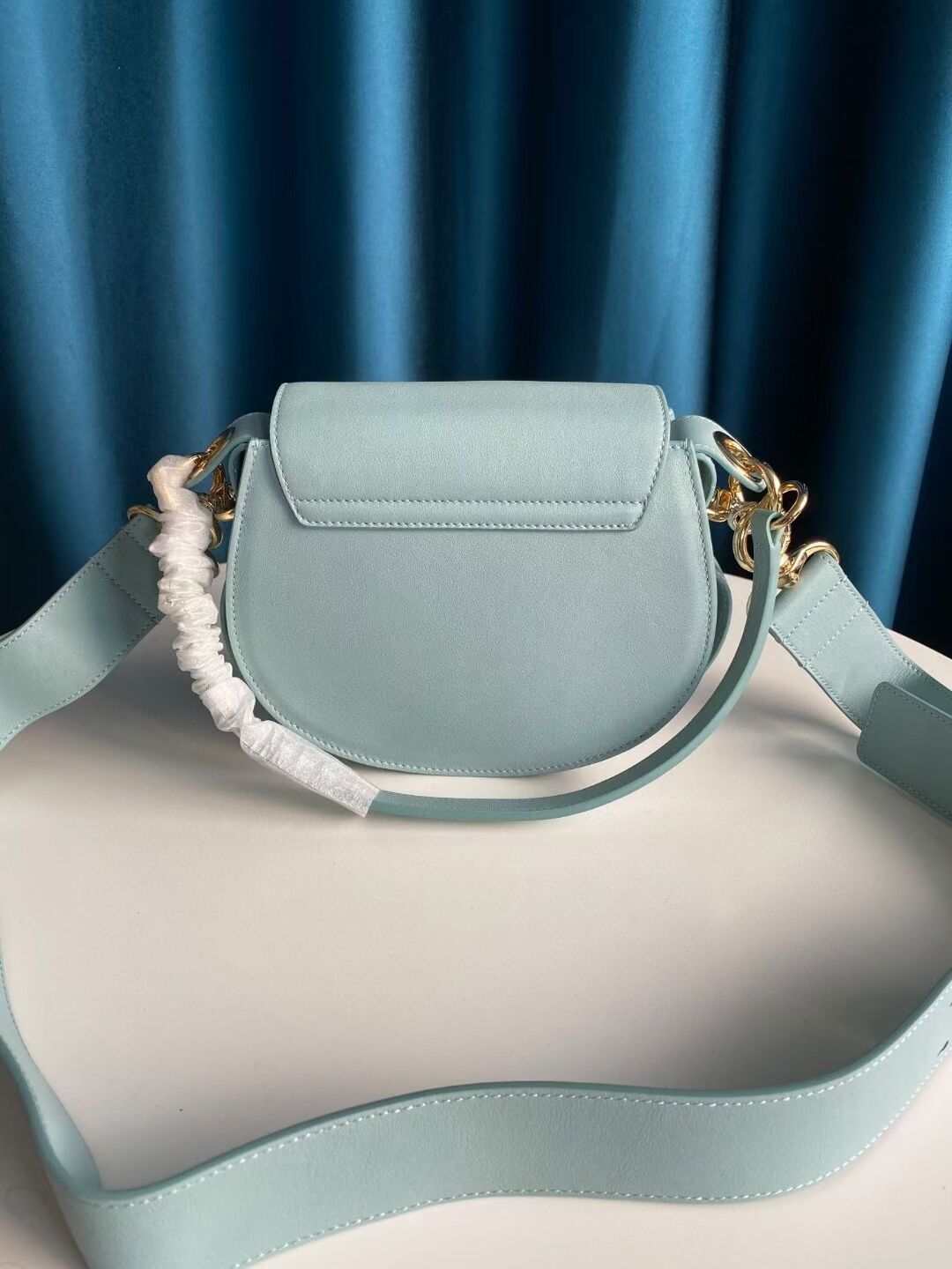 Ch10e leather nile light blue 19.5cm x 6.5cm x 16cm