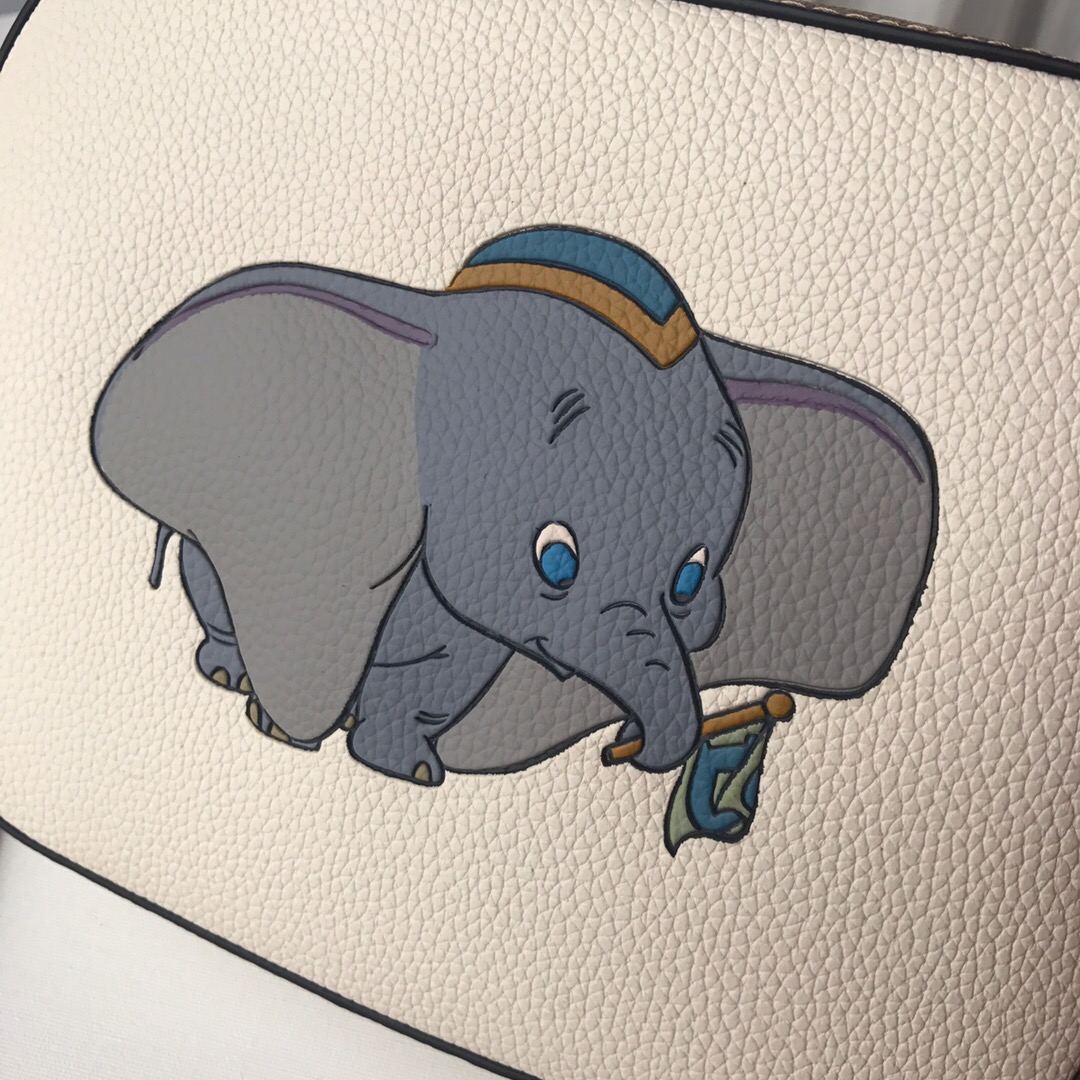 C0a*h disney 69252 small gray statue 21 x 8 x 16 cm