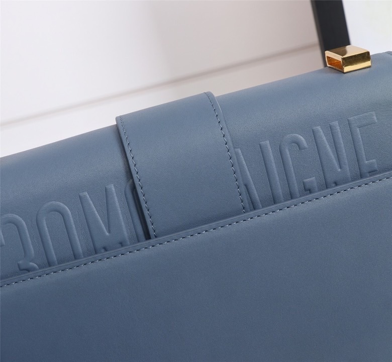 D10r lady D10r montaigne smooth cowhide blue 24 x 17 x 8 cm