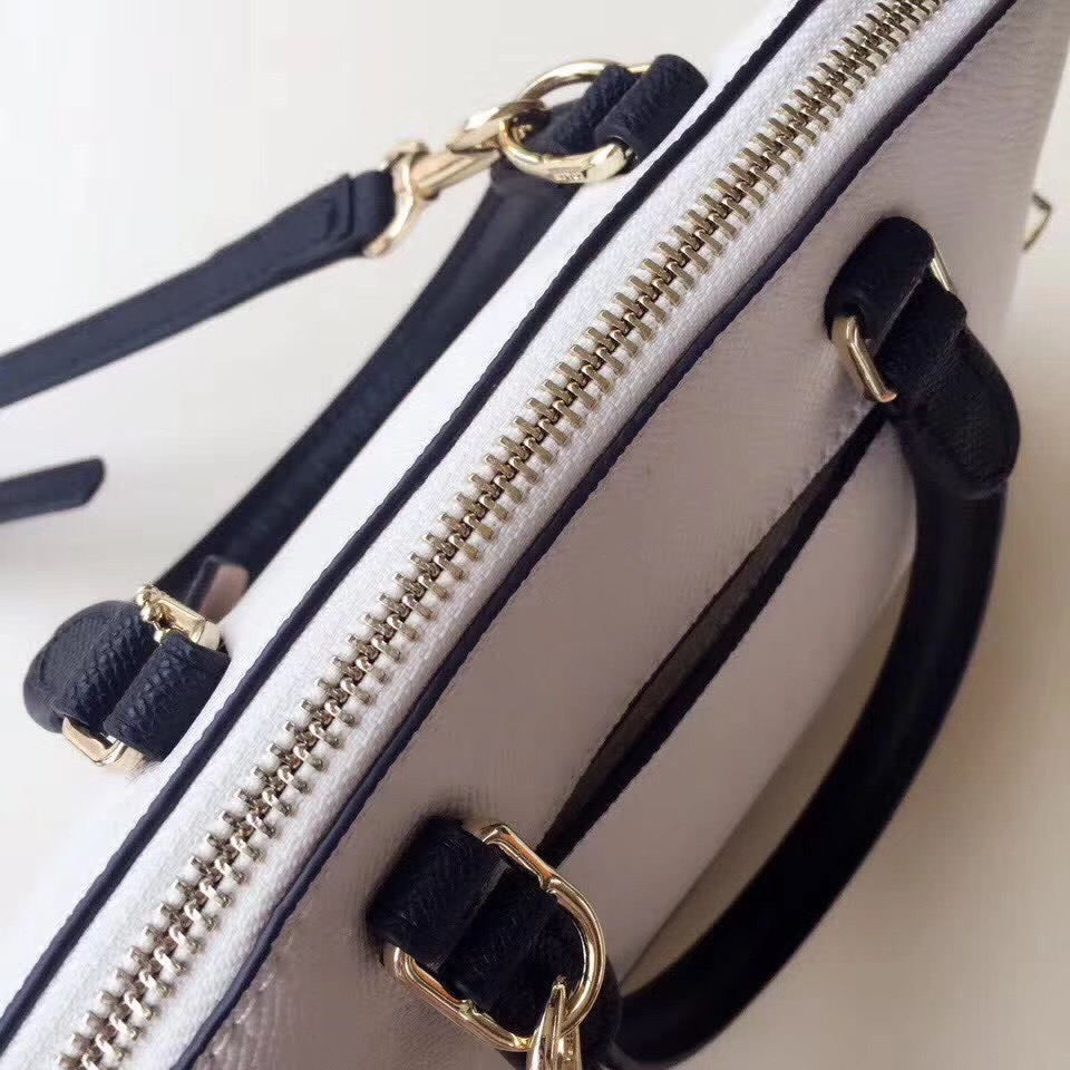 C0a*h mini shell bag satchel crossgrain leather white and gray f57555 25 x 18 x 10cm