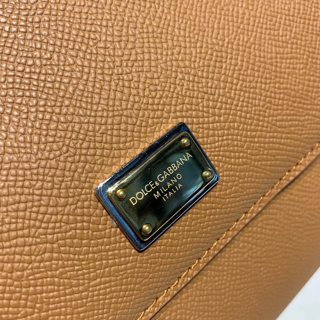 d01ce & Gab*a*a medium dauphine leather sicily bag brown bb4347a10018m417 25 x 12 x 20 cm
