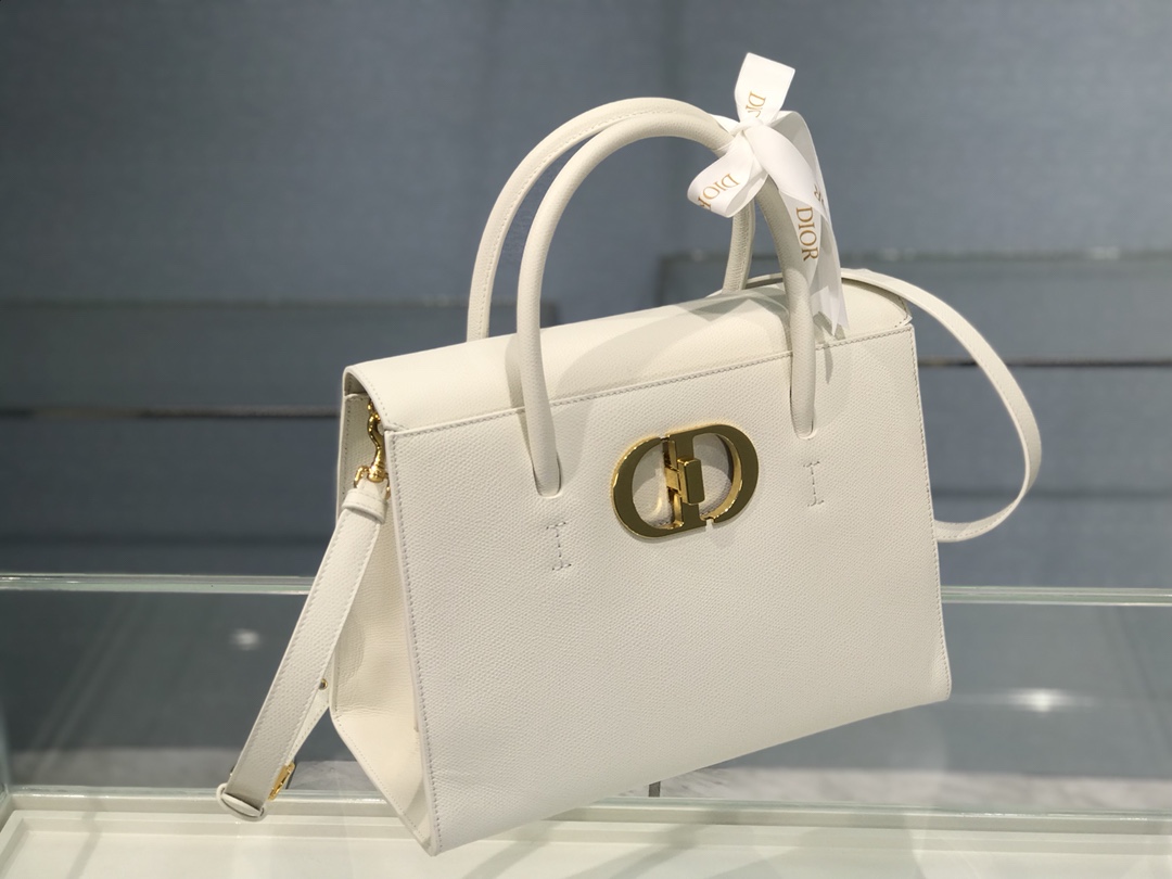D10r medium st honorÉ tote latte grained calfskin m9321umba 25 cm x 19 cm x 12 cm