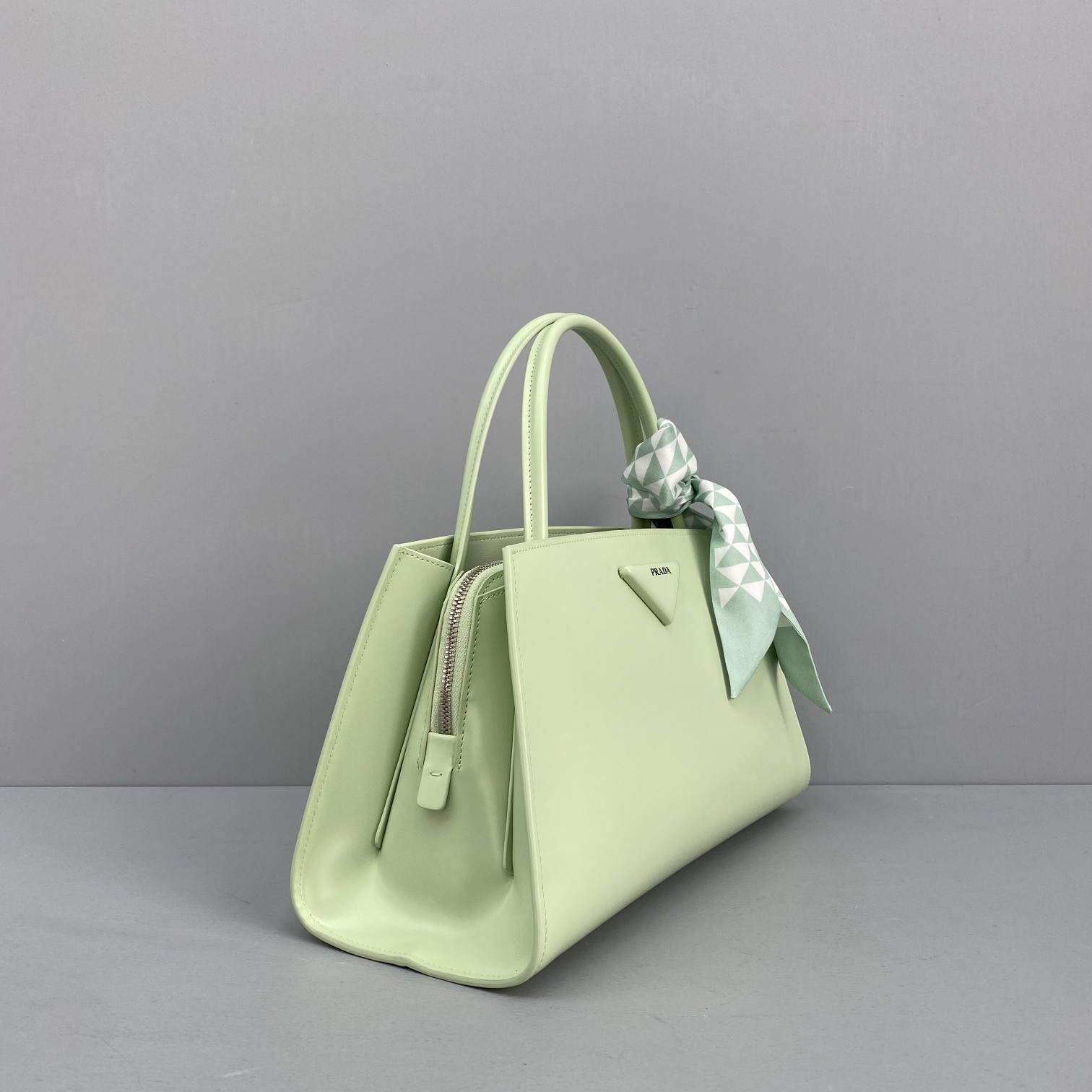 pra*a M1vccia x raf simons lime green blue 33 x 18 x 13.5 cm