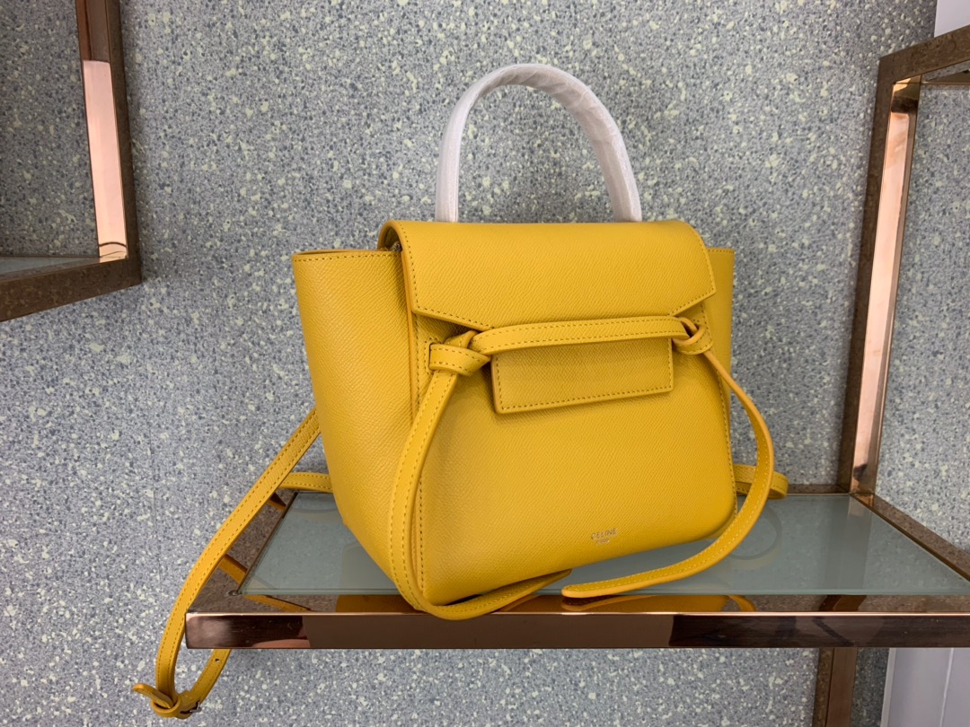 Ce1i*e nano belt bag in grained calfskin calendula 189003 20 x 20 x 10 cm