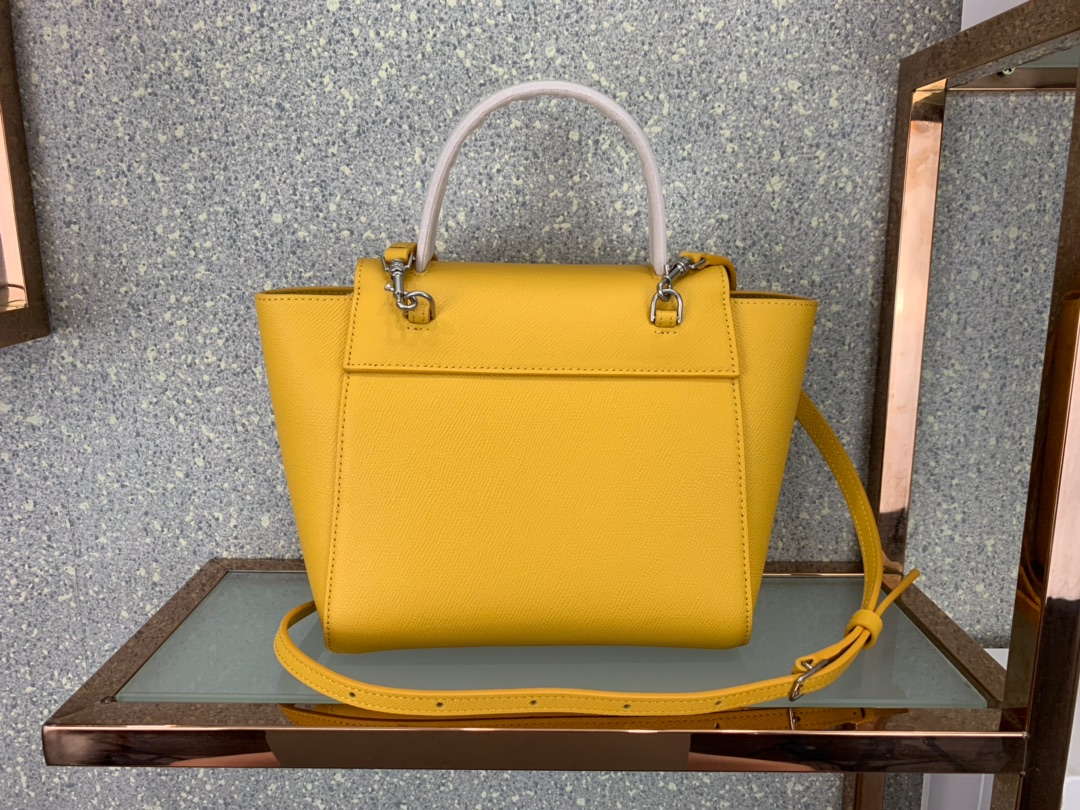 Ce1i*e nano belt bag in grained calfskin calendula 189003 20 x 20 x 10 cm