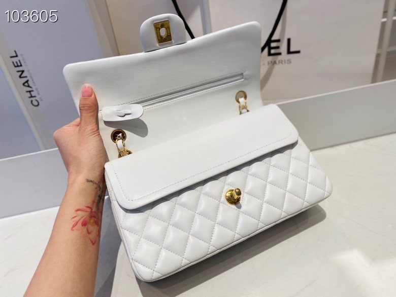 ch**el flap bag white & G01den chain a01112 25cm