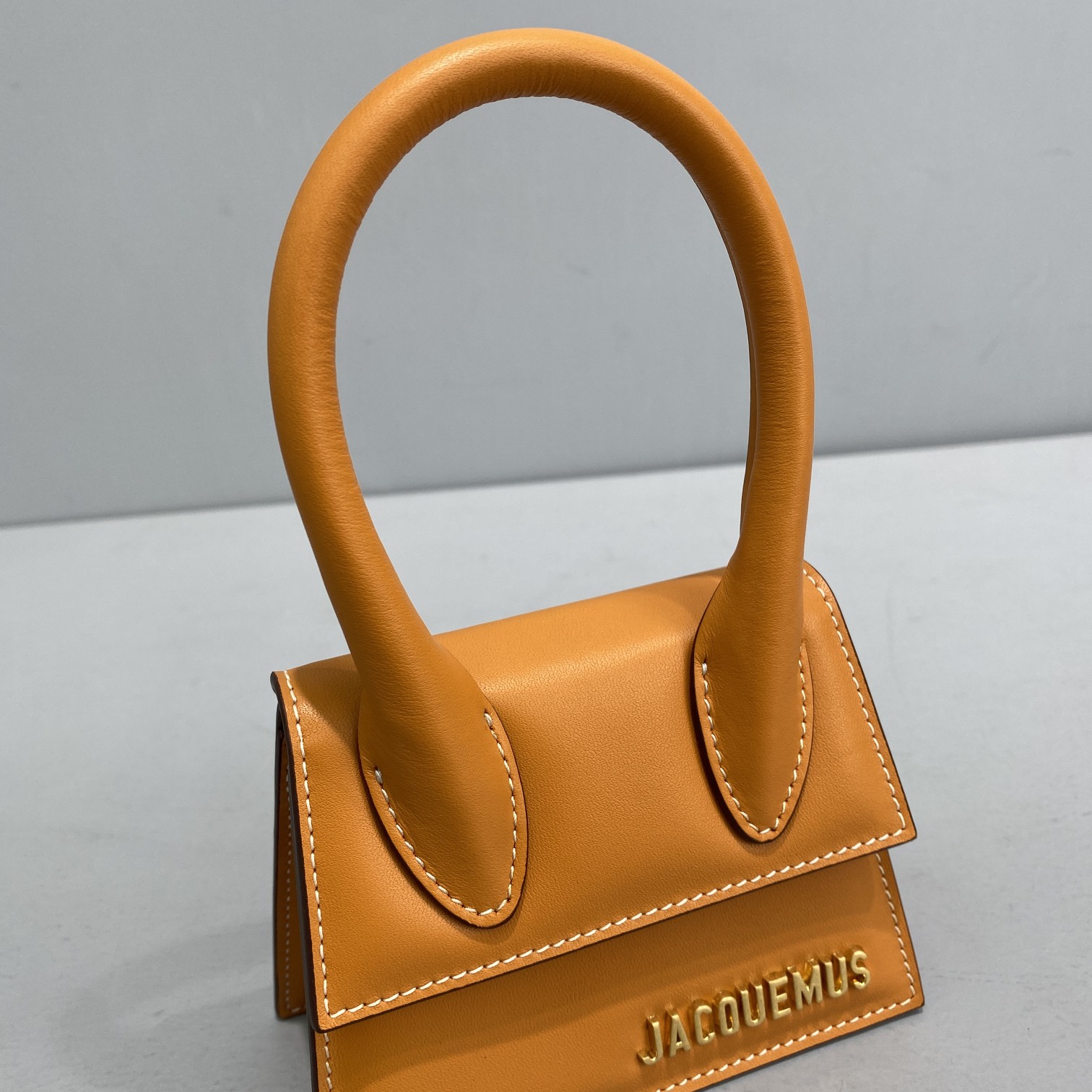 Ja*qvemvs le chiquito mini leather bag brown 213ba01 12 x 8 x 5 cm