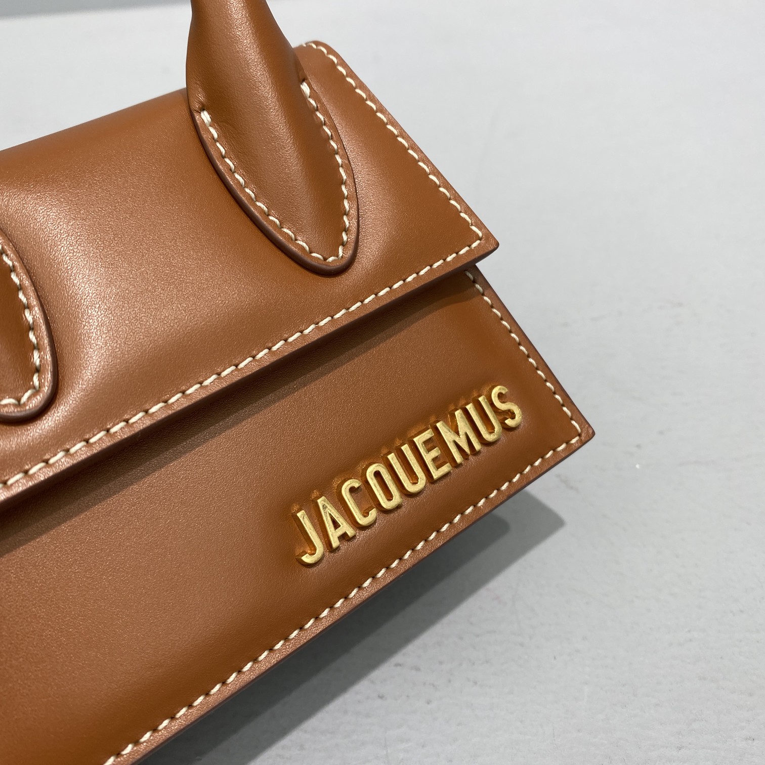 Ja*qvemvs le chiquito mini leather bag dark brown 213ba01 12 x 8 x 5 cm