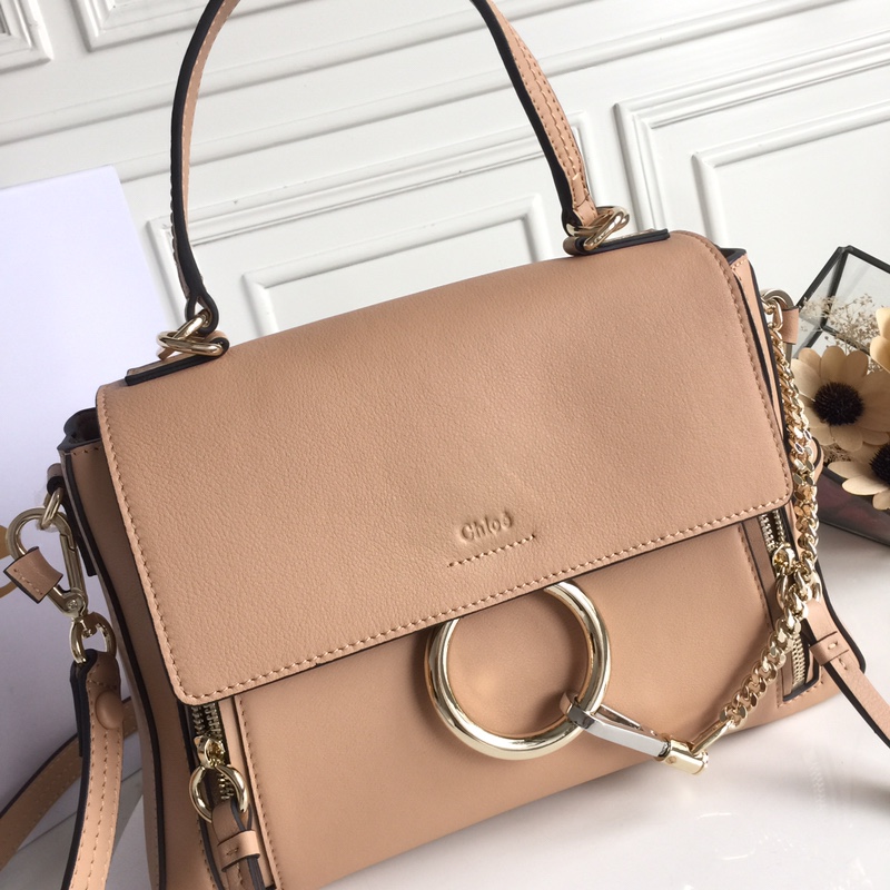 Ch10É medium faye day bag blush nude chc17ws321hgj23w 32.5 x 25 x 13 cm