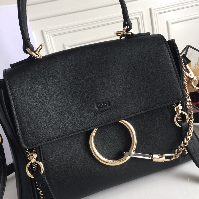 Ch10É medium faye day bag black chc17ws321hgj001 32.5 x 25 x 13 cm