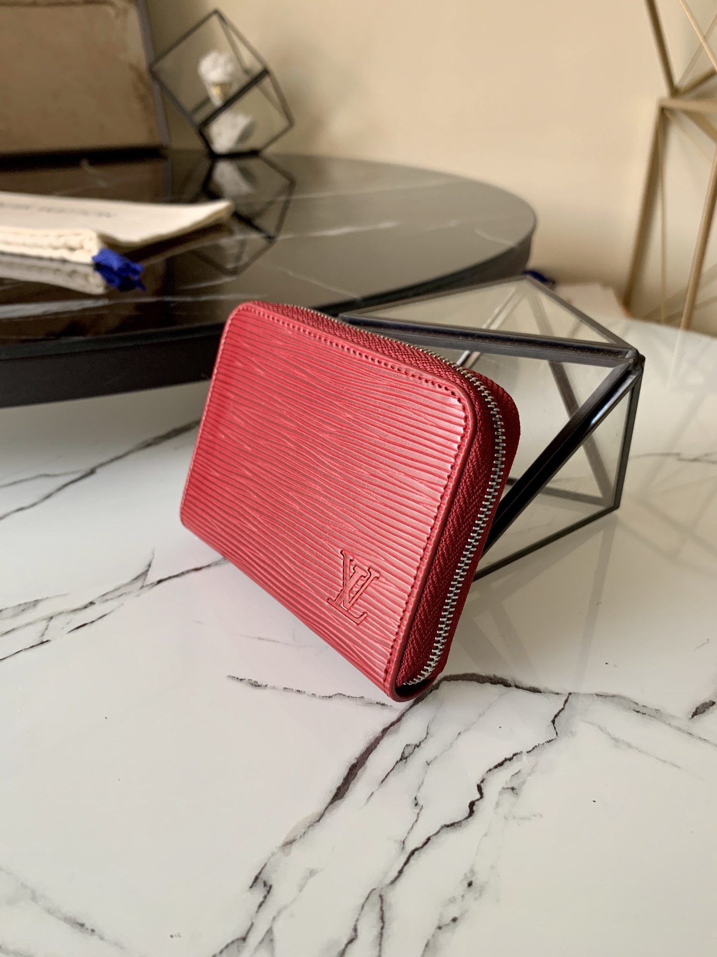 l0vis Vvtt0n zippy coin purse epi leather fuchsia m68759 11 x 8.5 x 2 cm
