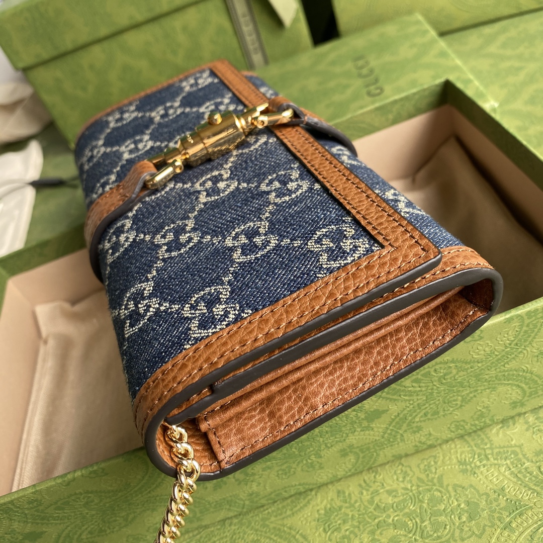 Gvc*1 jackie 1961 chain wallet blue and ivory 652681 19 x 10 x 3.5 cm