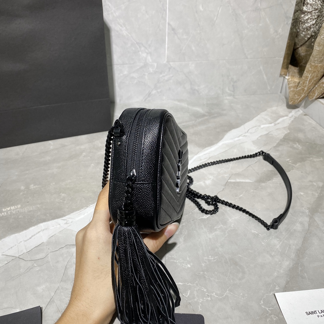 Y51 lou mini bag in quilted grain de poudre embossed leather black 6125791 18 × 10 × 5 cm