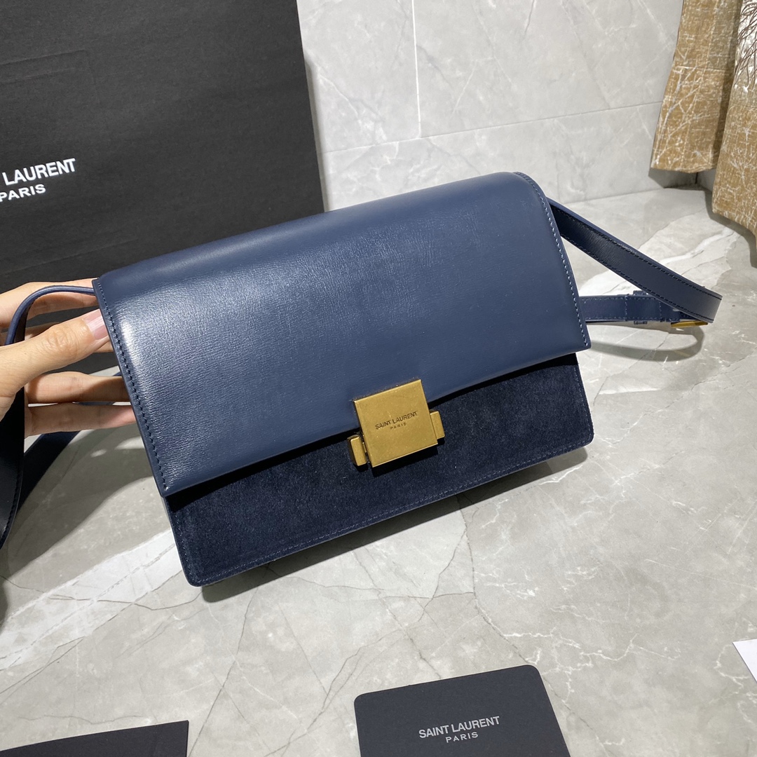 y51 medium bellechasse in leather and suede blue and G01den 482044 24 x 16 x 7 cm