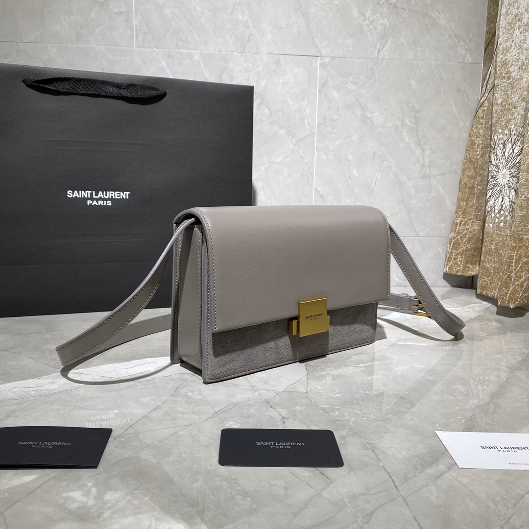y51 medium bellechasse in leather and suede grey and G01den 482044 24 x 16 x 7 cm