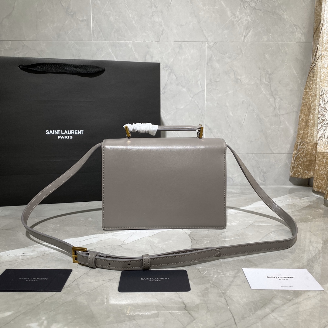 y51 medium bellechasse in leather grey and G01den 482051 22 x 16 x 9 cm